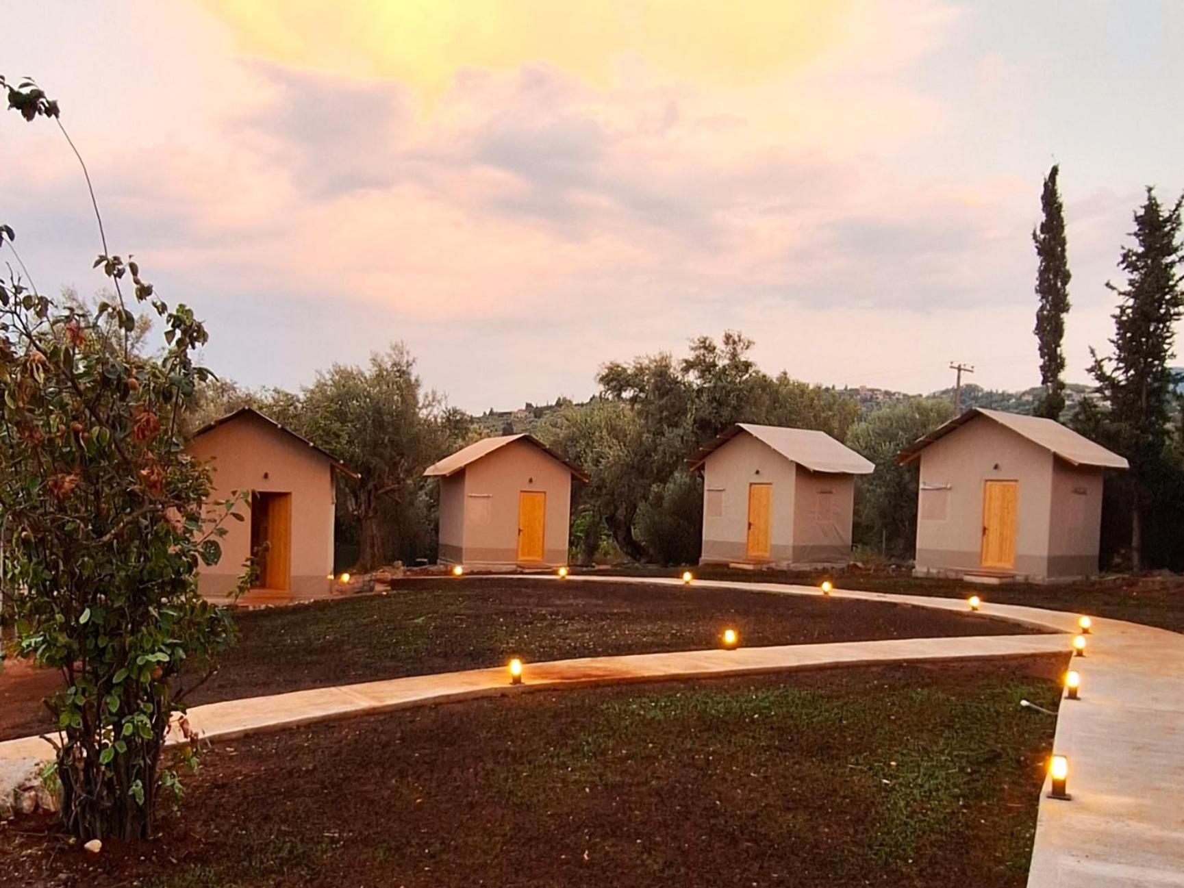 Nirikos Camping Spasmeni Vrisi Chambre photo